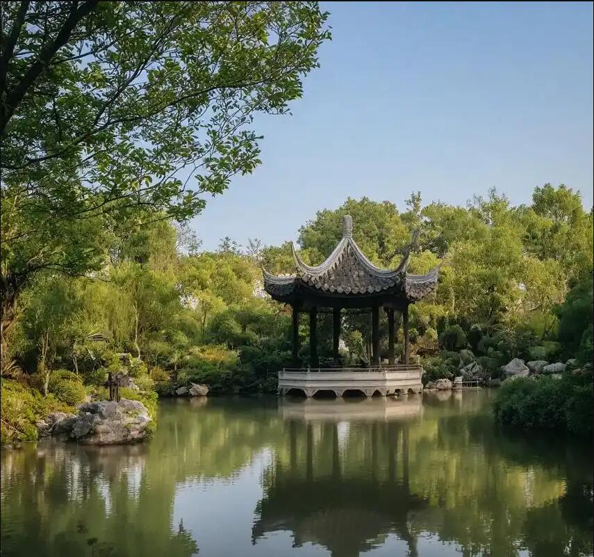 丰城语芙土建有限公司